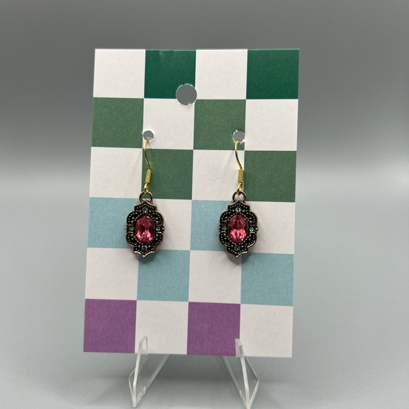 Handmade Jewelry - 💛2/$10💛 Elegant Pink Drop Earrings - HANDMADE #70
